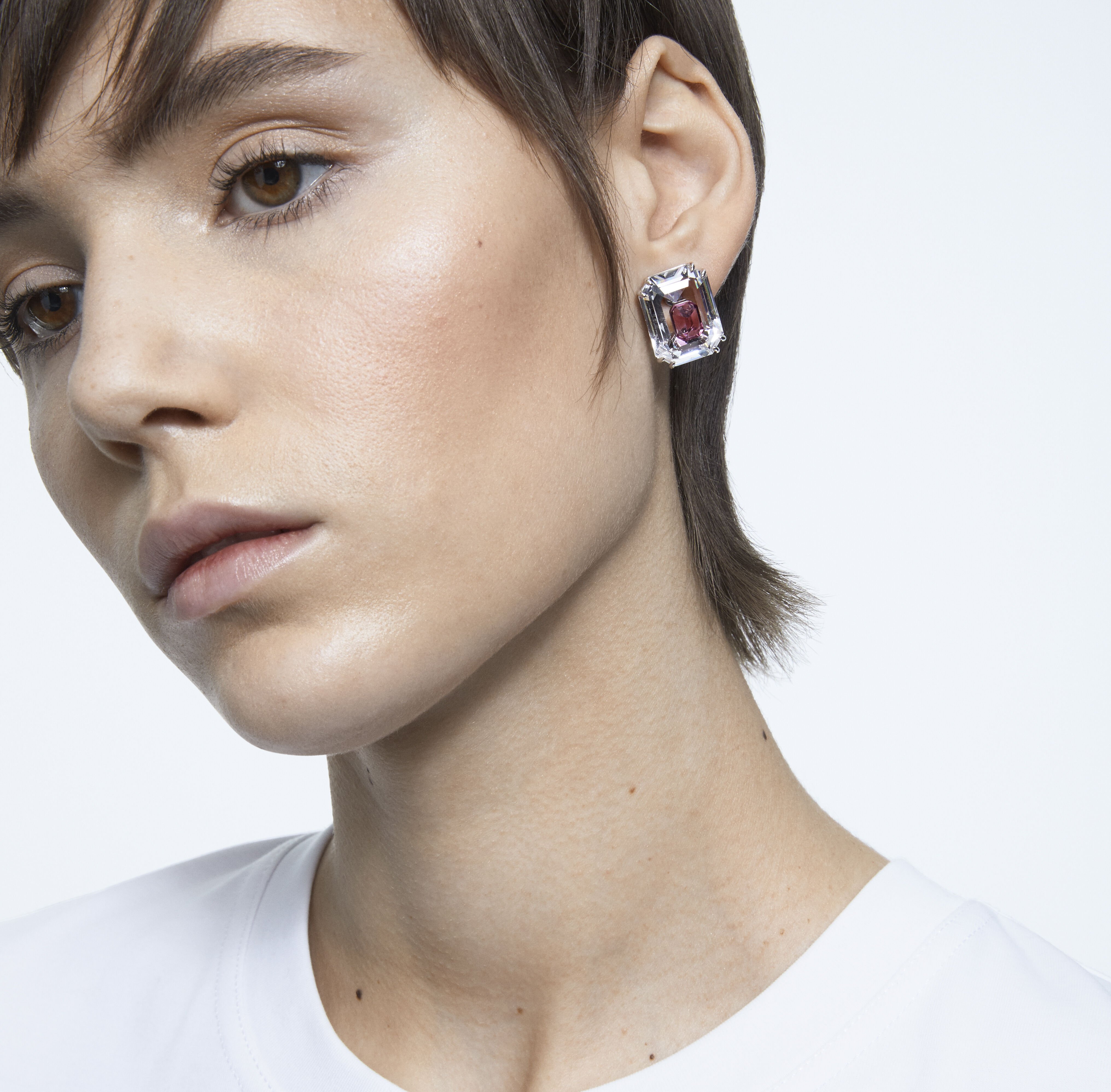 Swarovski ear hotsell studs